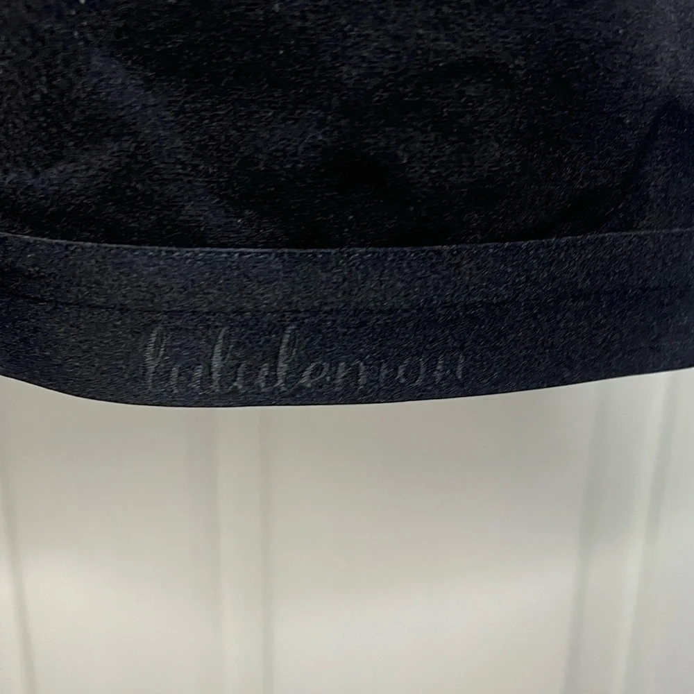 Excellent Used Condition Lululemon bralette - Picture 3 of 3
